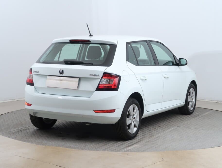 2019 Škoda FABIA - 7