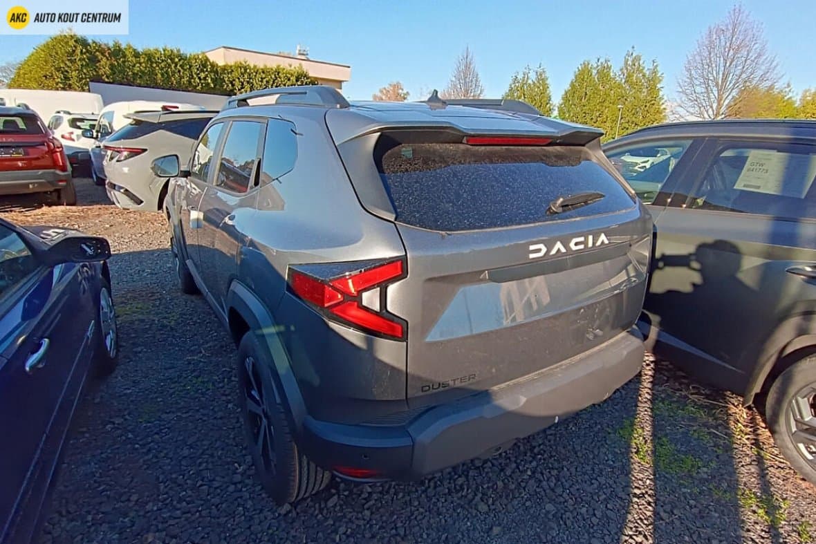 2025 Dacia DUSTER - 4