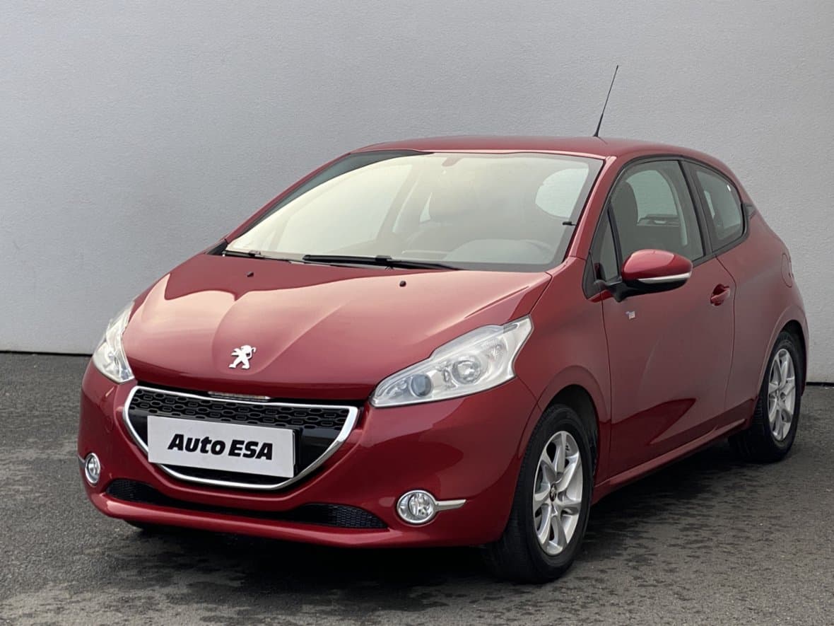 2013 Peugeot 208 - 3
