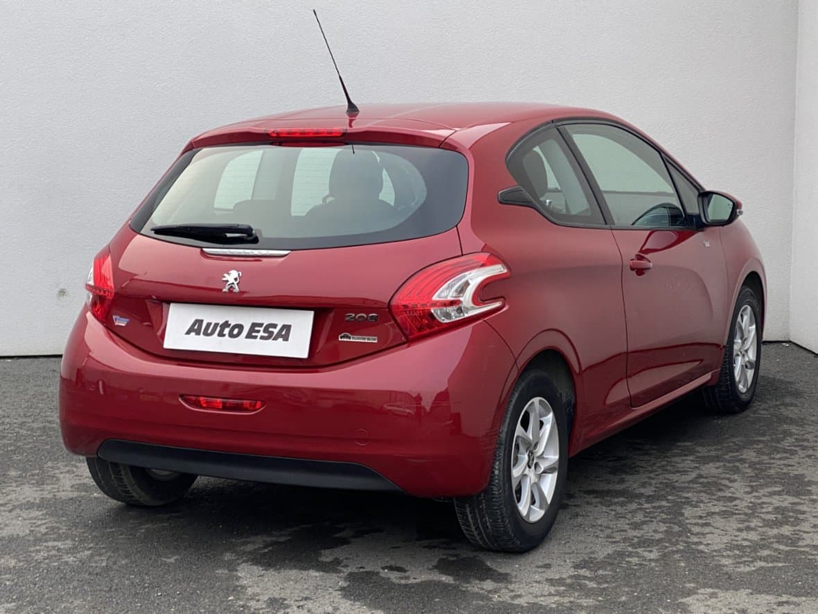 2013 Peugeot 208 - 4