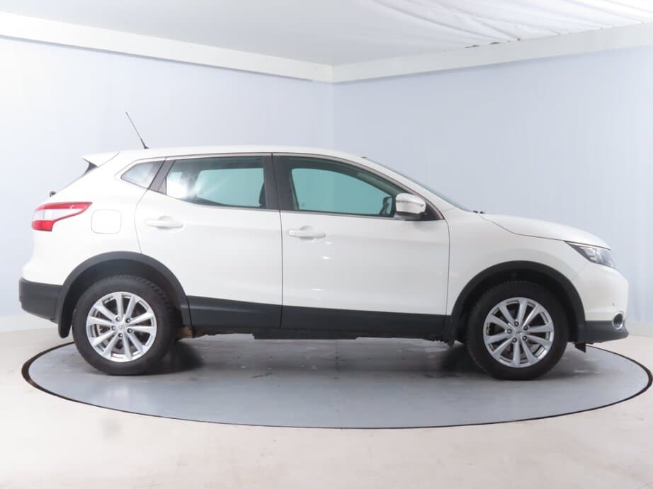 2014 Nissan QASHQAI - 8