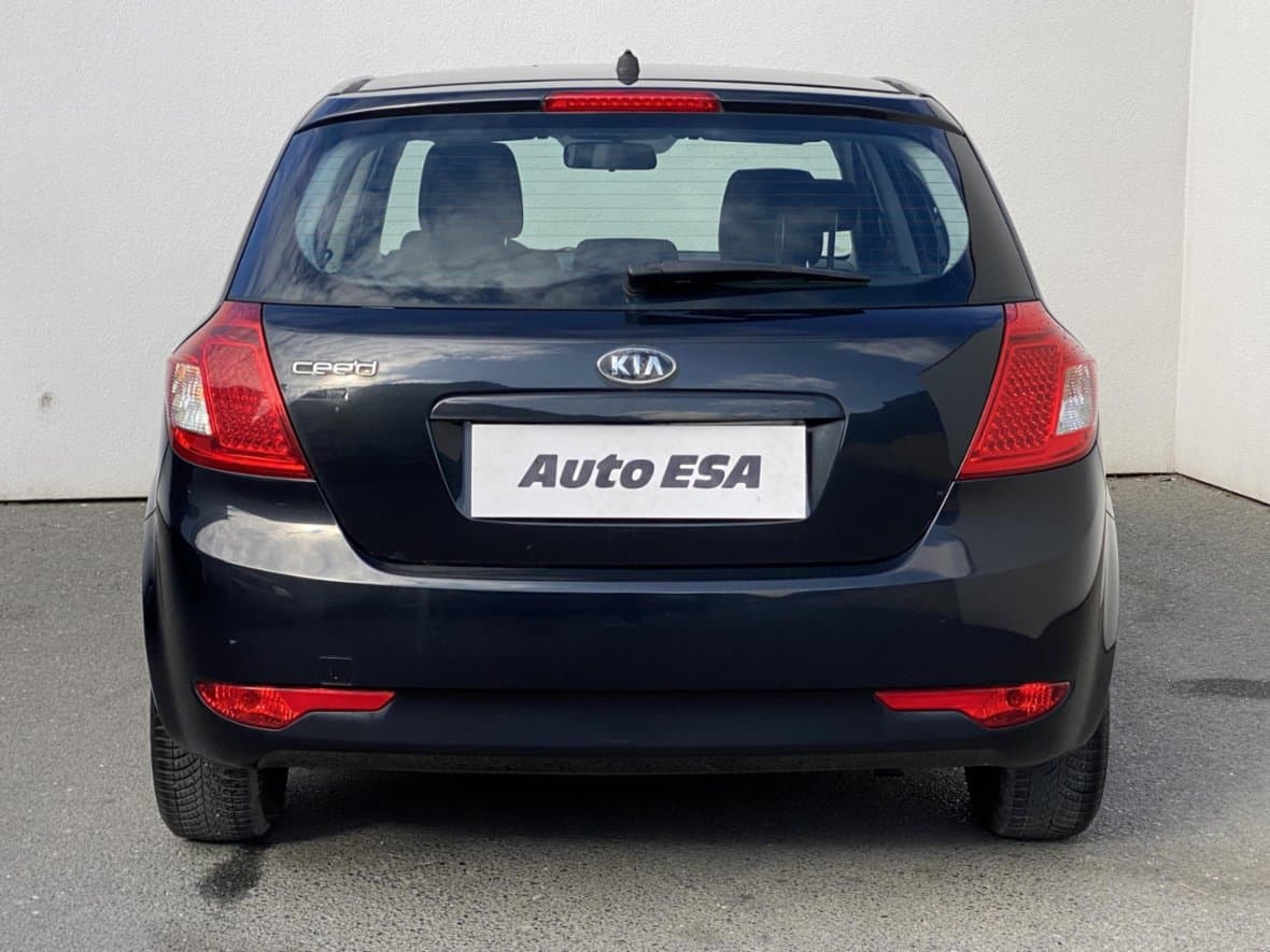 2010 Kia CEE'D - 5