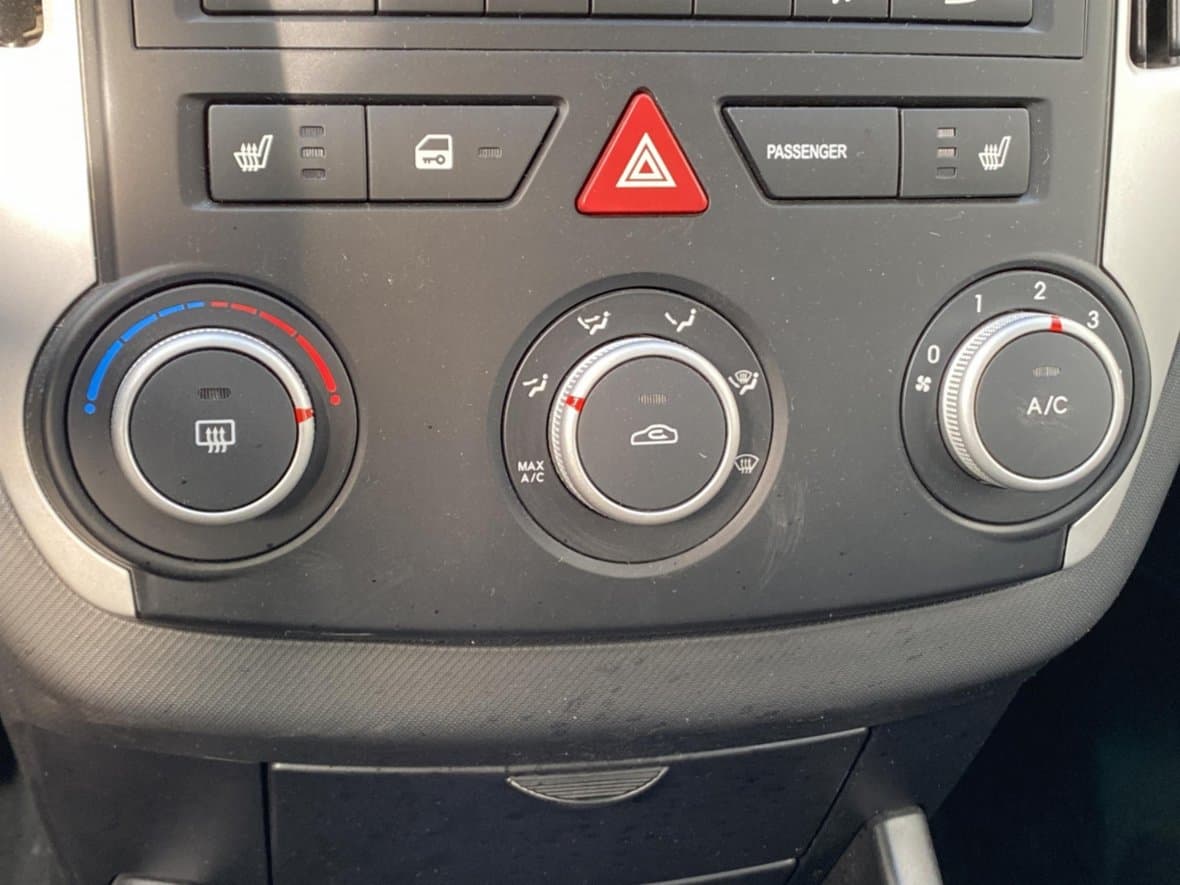 2010 Kia CEE'D - 13