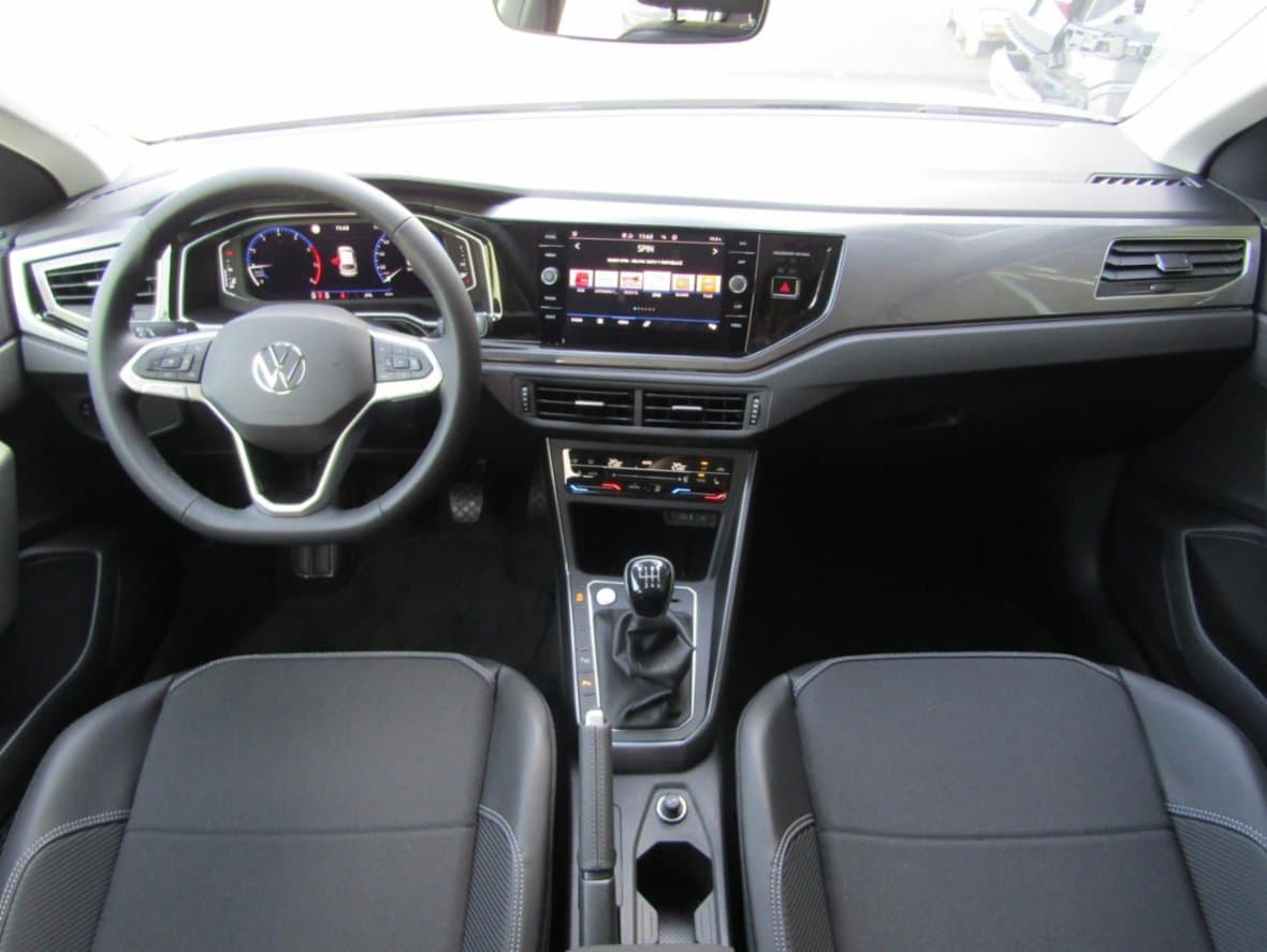 2025 Volkswagen Taigo - 16