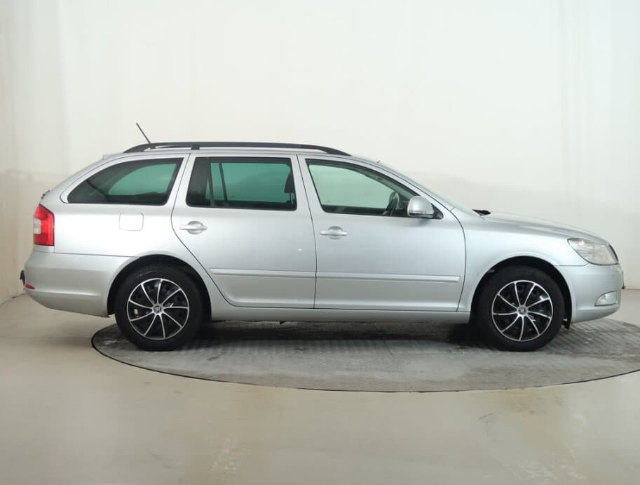 2011 Škoda OCTAVIA - 8