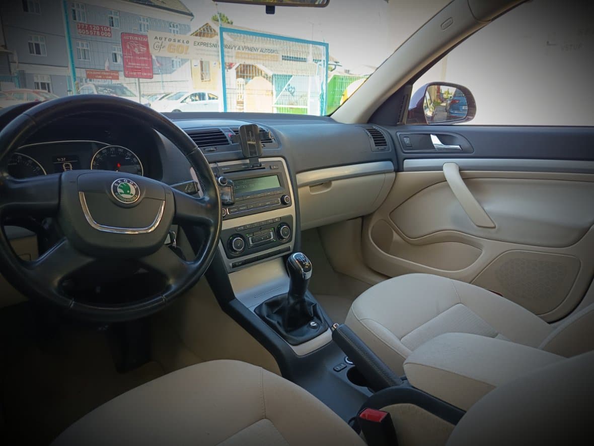2011 Škoda OCTAVIA - 8
