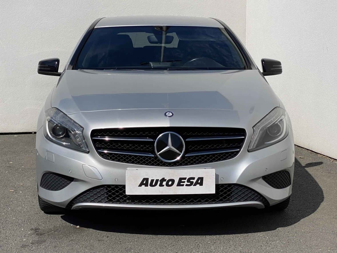 2012 Mercedes-Benz A-CLASS - 2