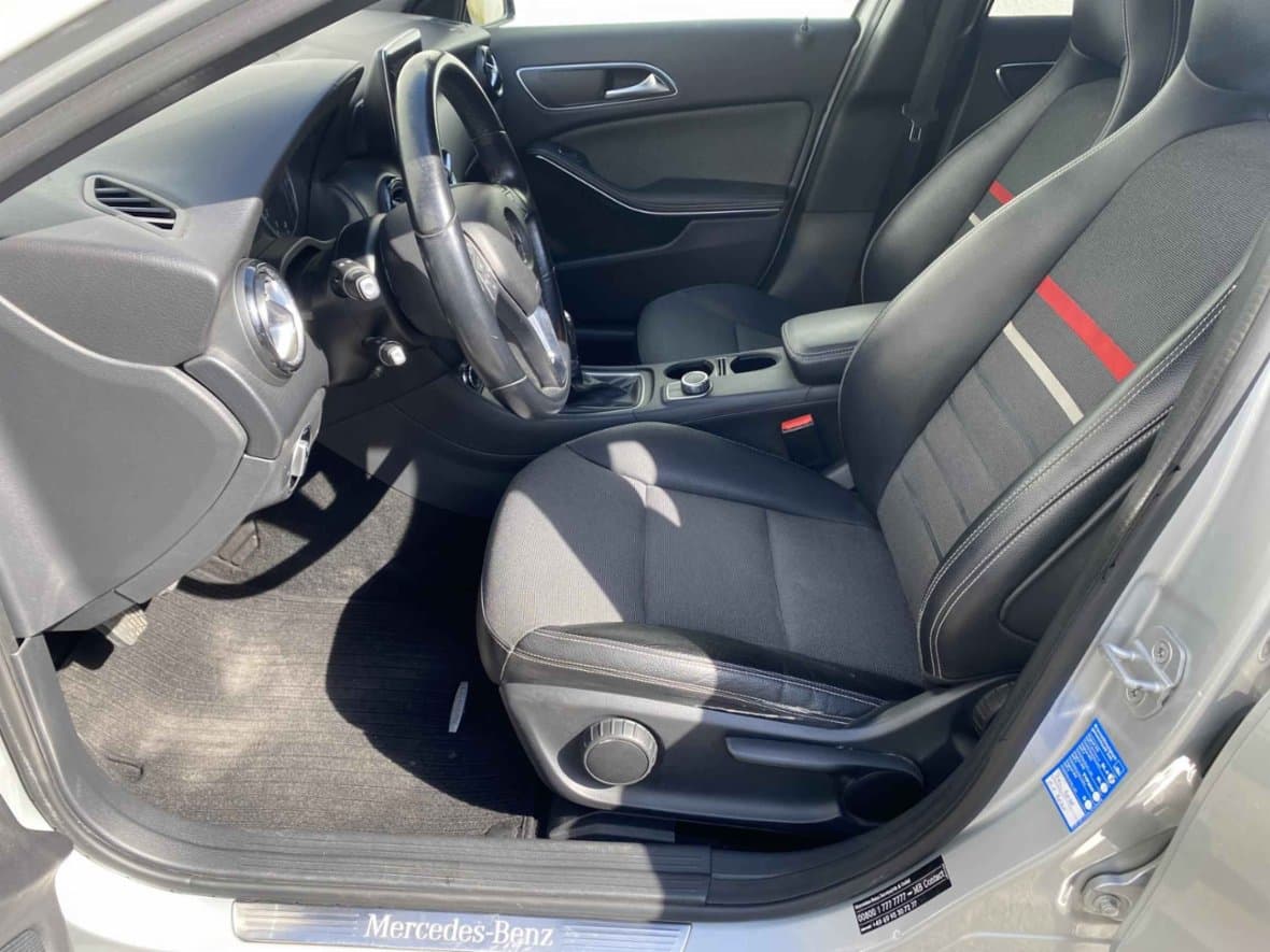 2012 Mercedes-Benz A-CLASS - 10
