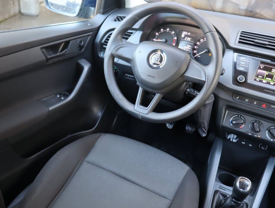 2017 Škoda FABIA - 9