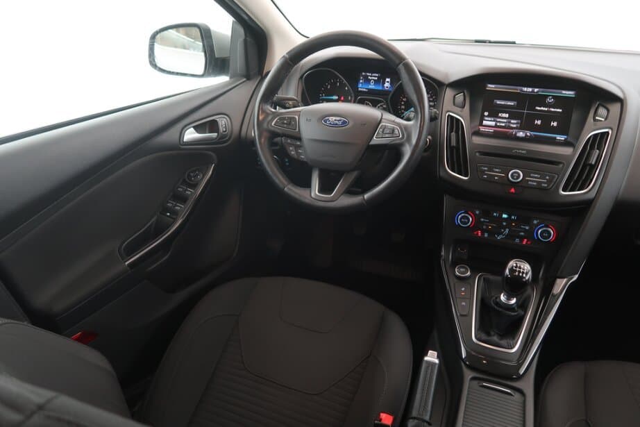 2016 Ford FOCUS - 9