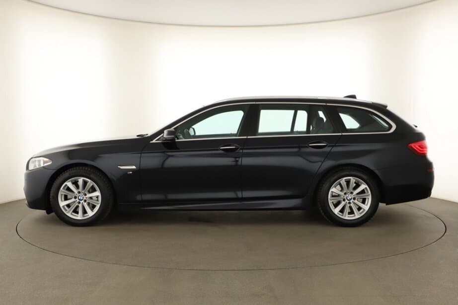 2015 BMW 5-SERIES - 4