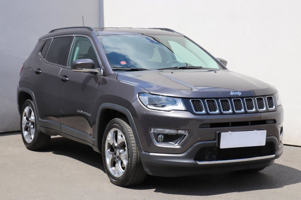 2019 Jeep COMPASS