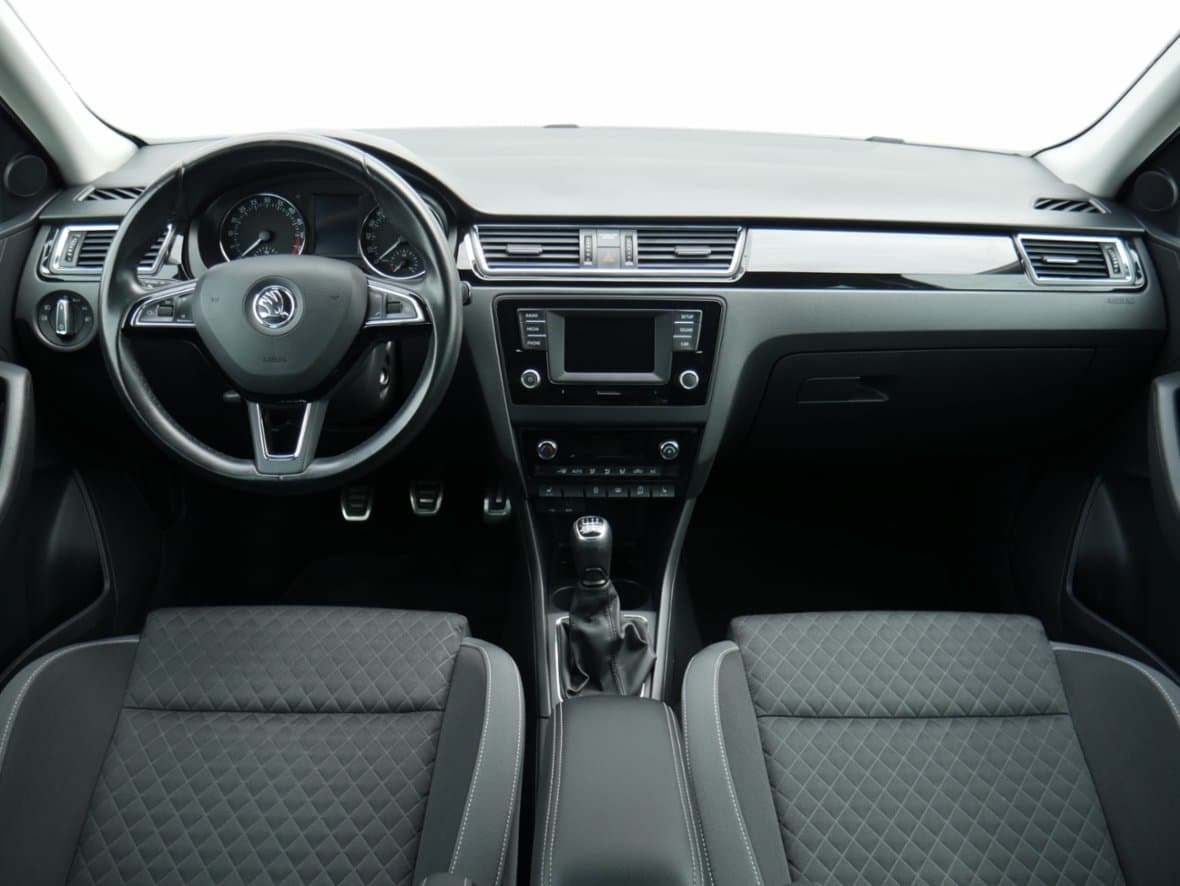 2016 Škoda RAPID - 8