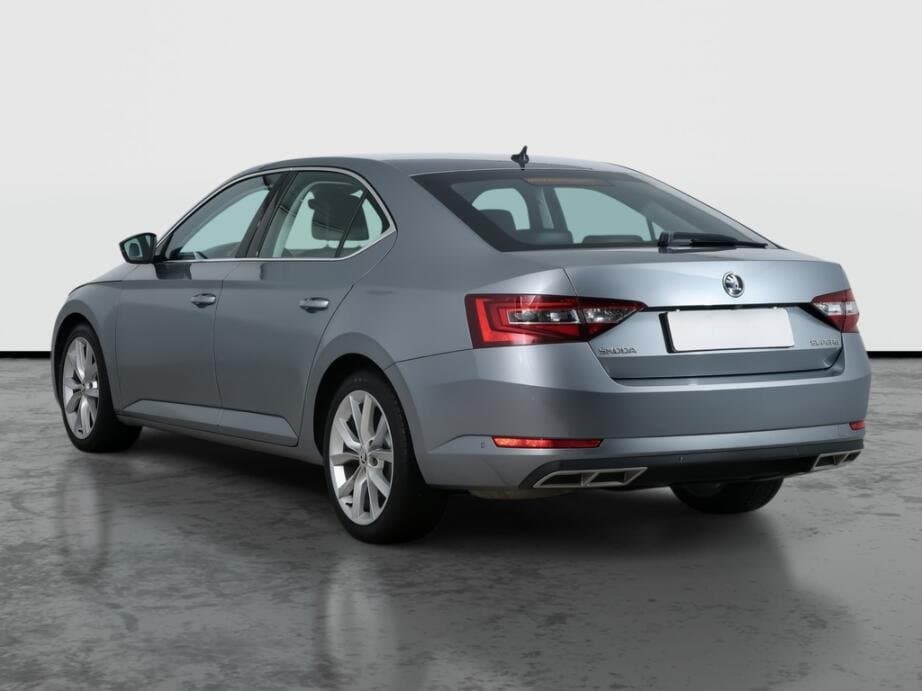 2015 Škoda SUPERB - 5