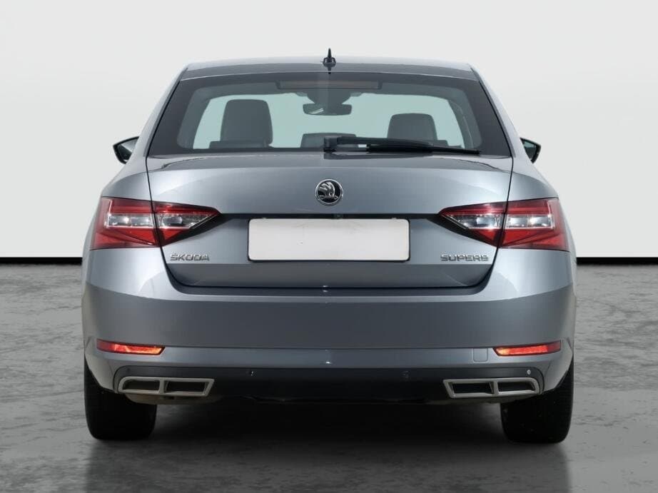 2015 Škoda SUPERB - 6