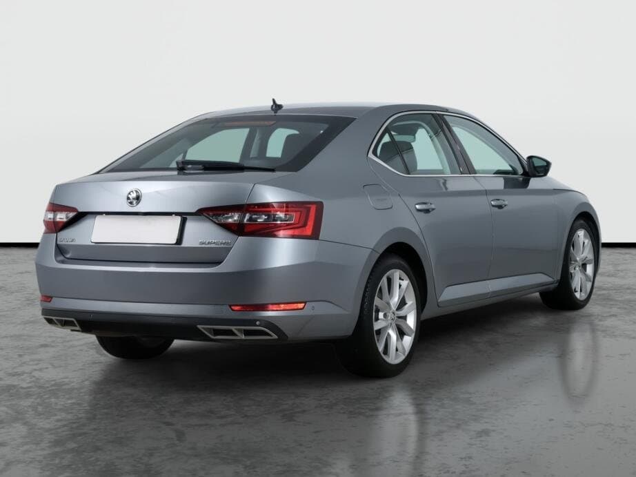 2015 Škoda SUPERB - 7
