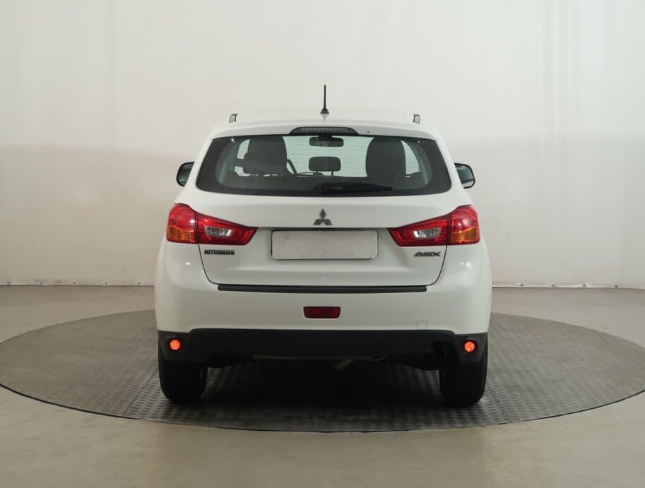 2015 Mitsubishi ASX - 6