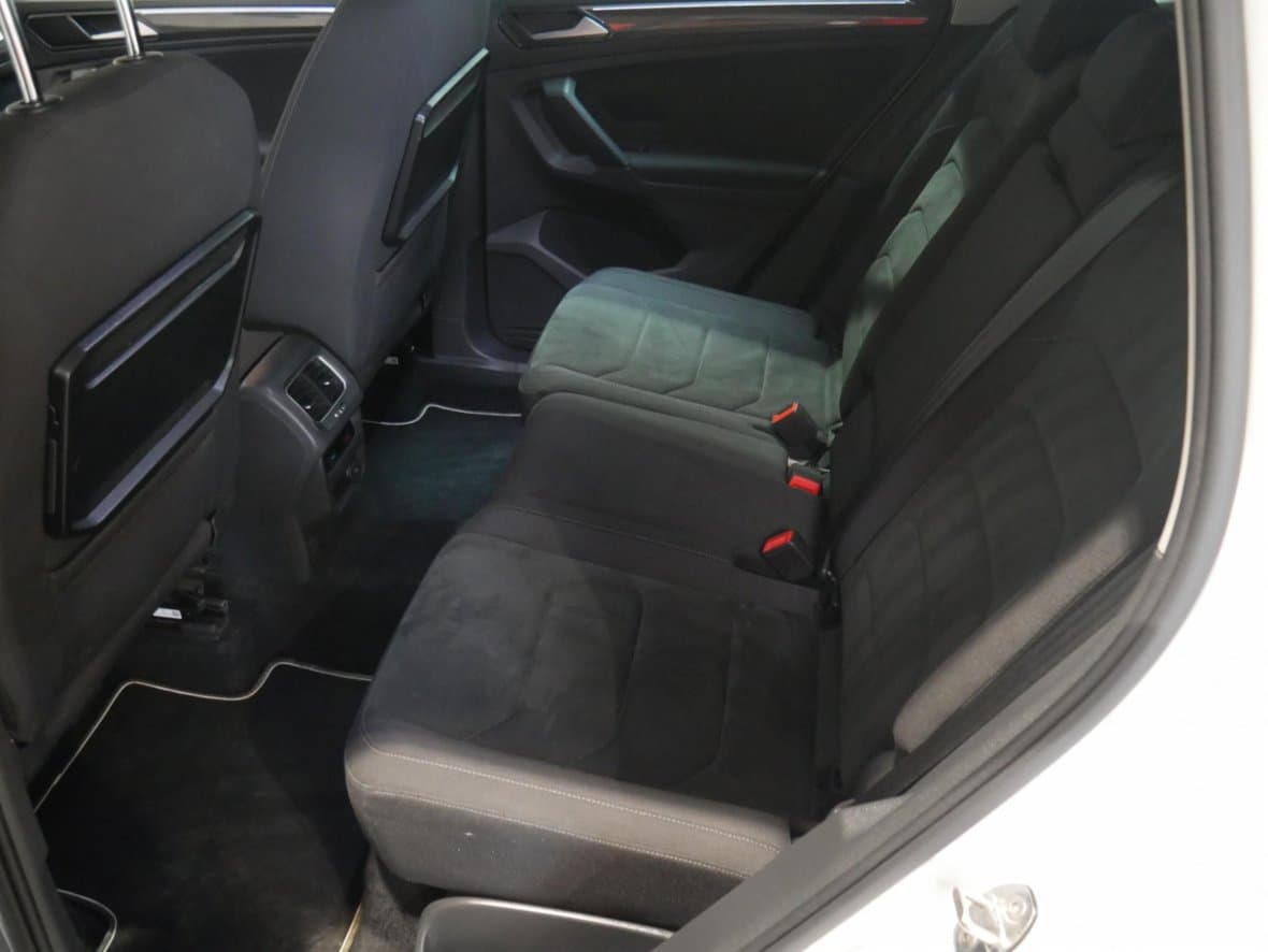 2017 Volkswagen TIGUAN - 10