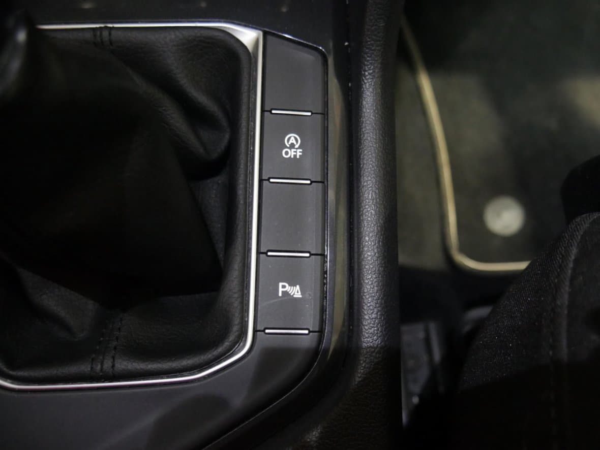 2017 Volkswagen TIGUAN - 18