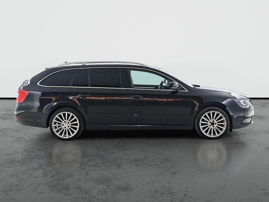 2015 Škoda SUPERB - 8
