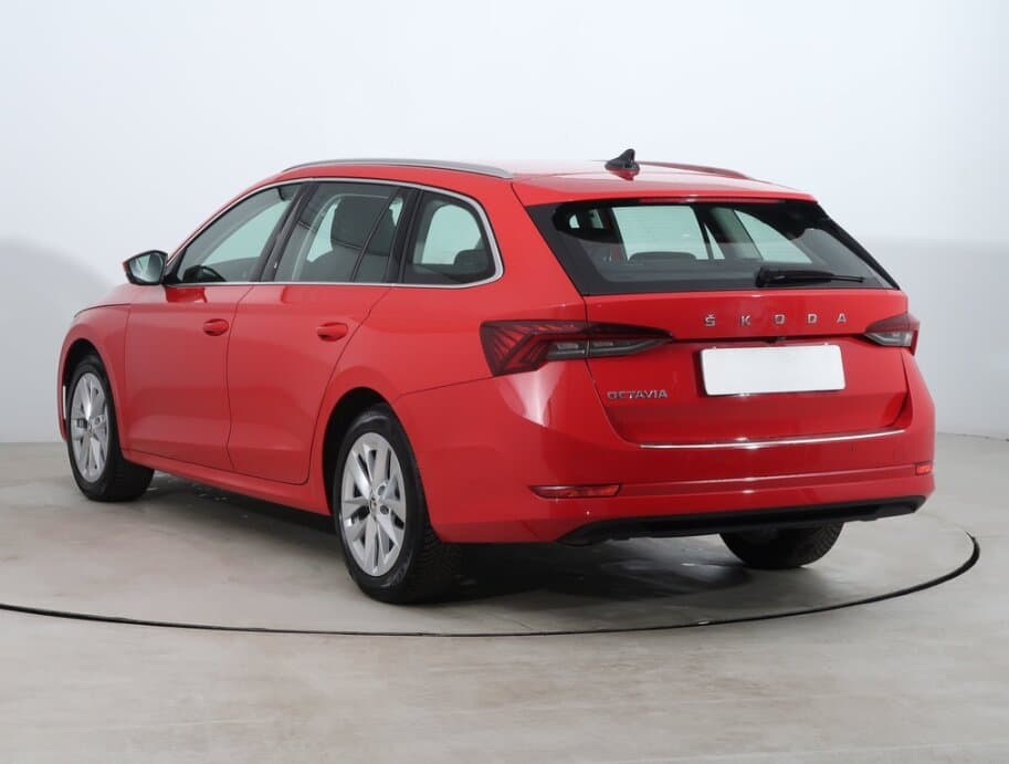 2022 Škoda OCTAVIA - 5