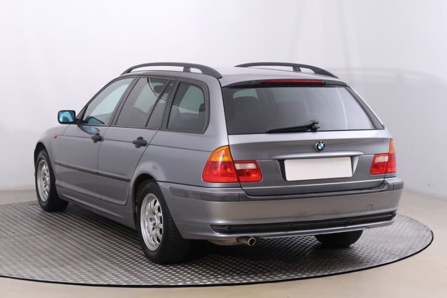 2005 BMW 3-Series - 5