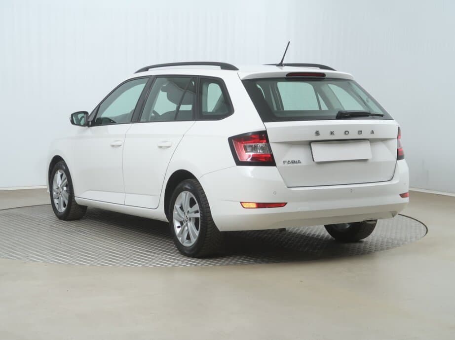 2023 Škoda FABIA - 5