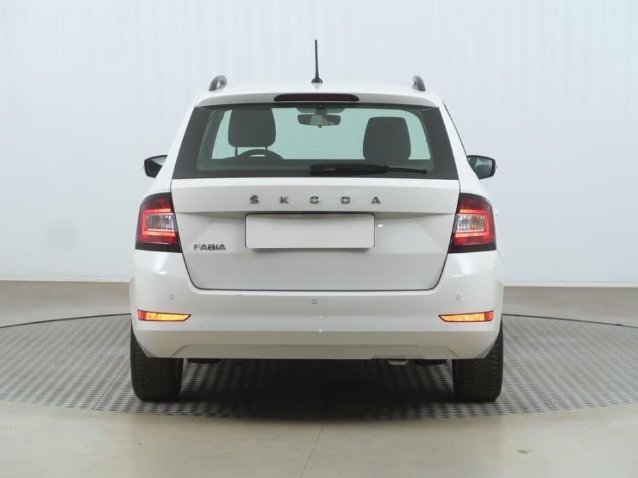 2023 Škoda FABIA - 6