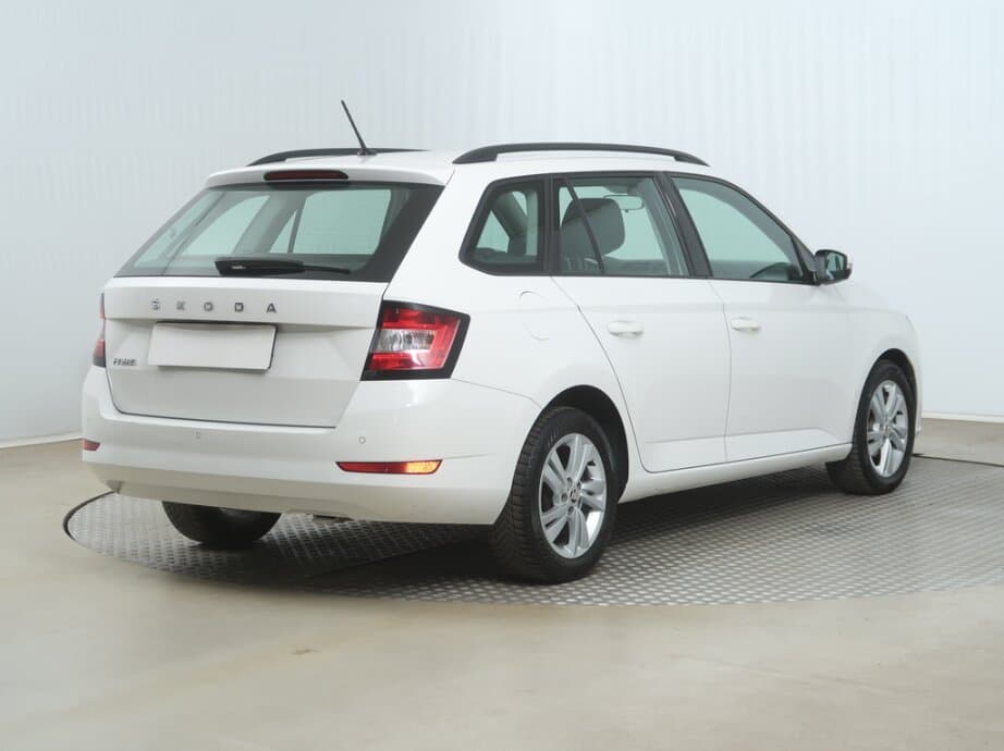 2023 Škoda FABIA - 7