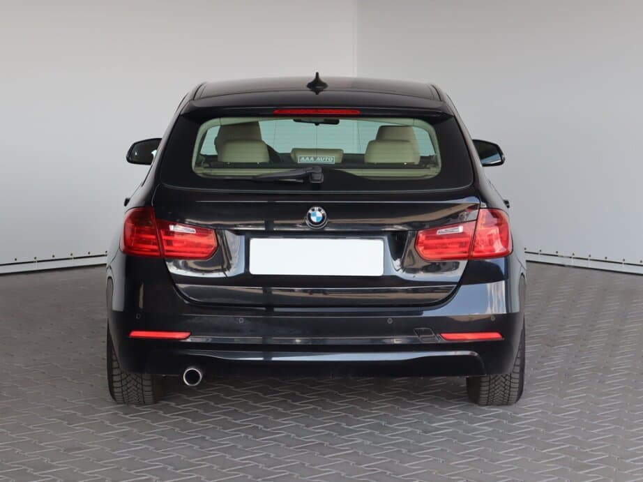 2013 BMW 3-SERIES - 6