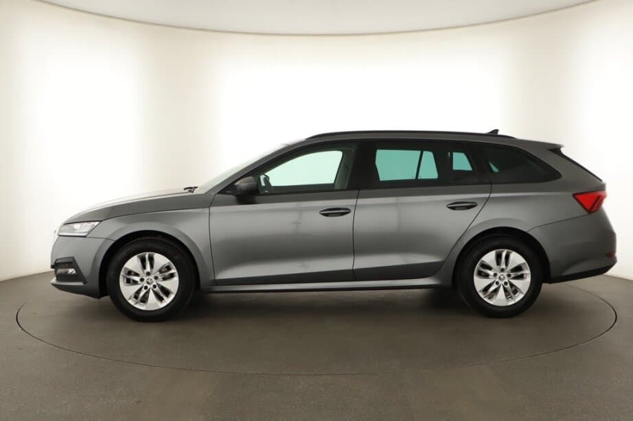 2022 Škoda OCTAVIA - 4