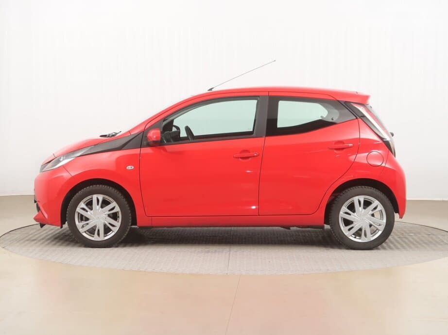 2016 Toyota AYGO - 4