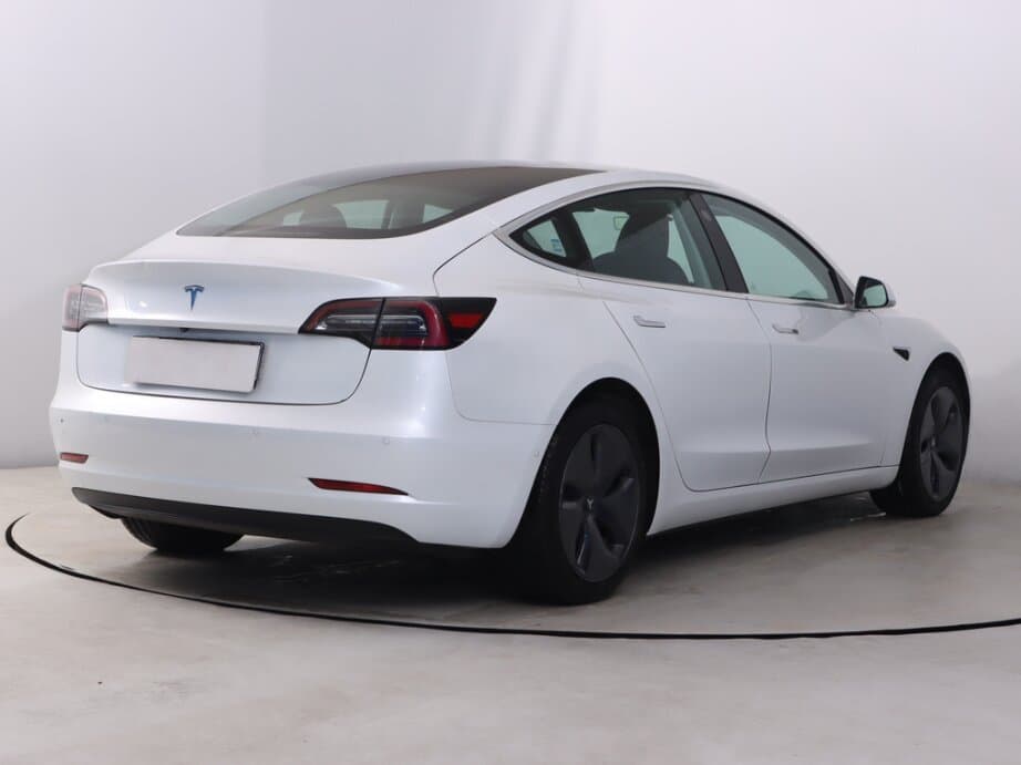 2020 Tesla MODEL 3 - 7
