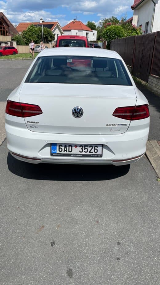2017 Volkswagen PASSAT - 6