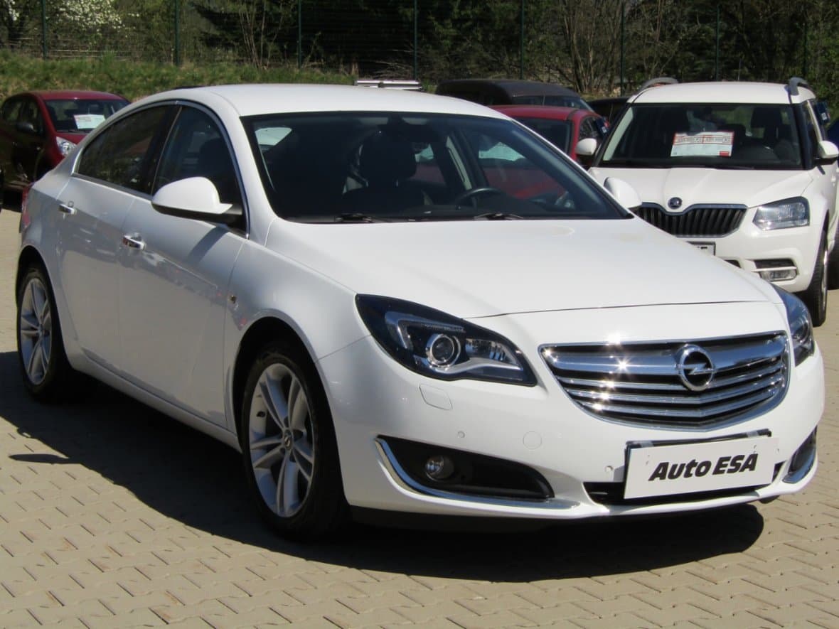 2015 Opel INSIGNIA