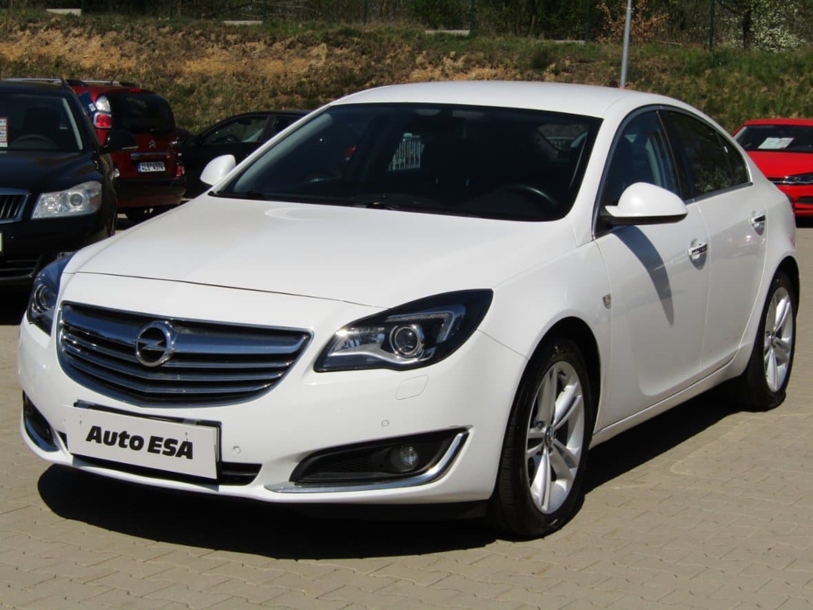 2015 Opel INSIGNIA - 3