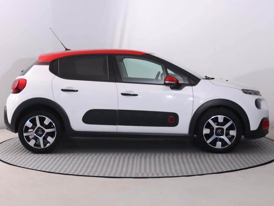 2017 Citroen C3 - 8
