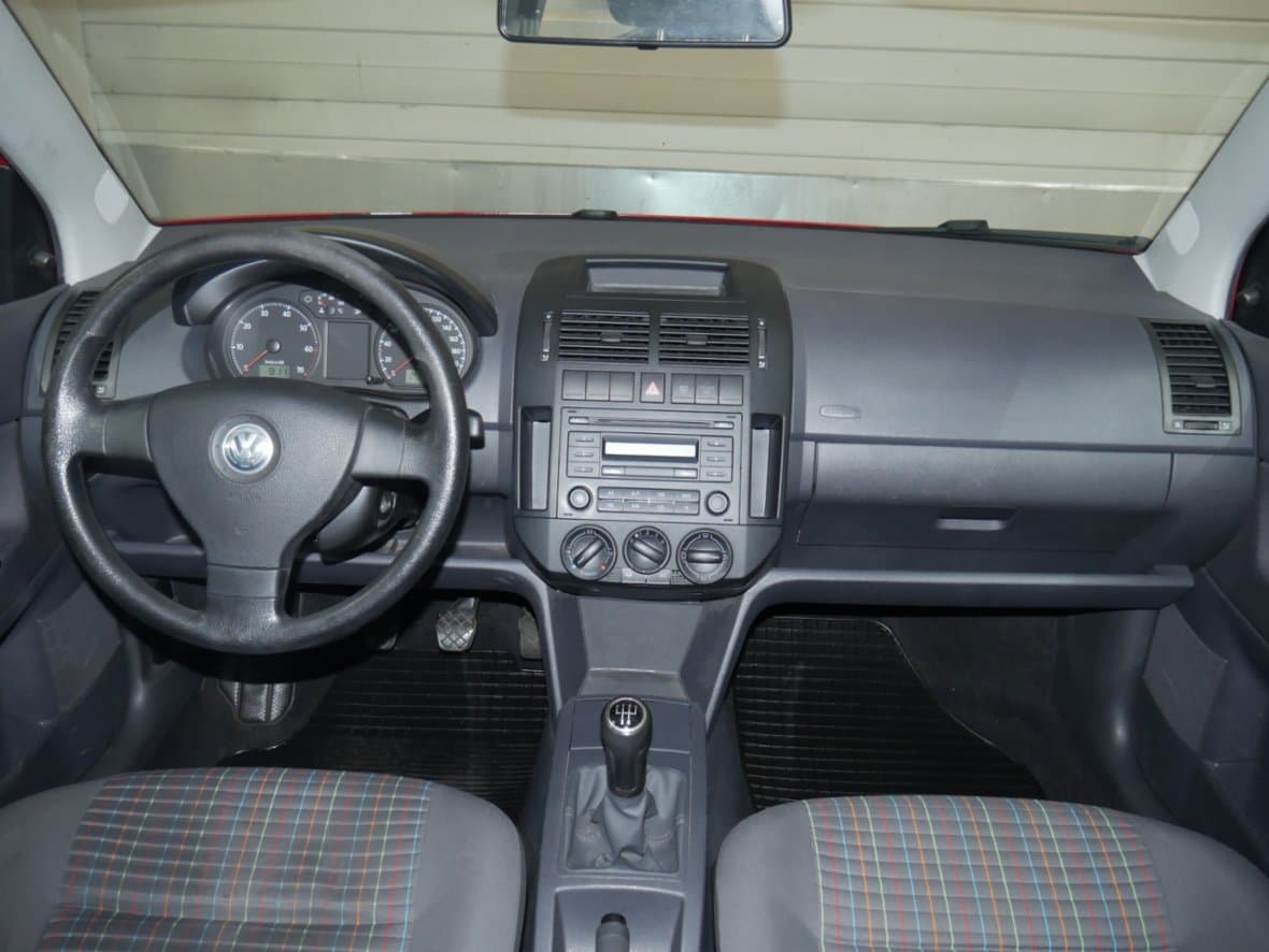 2009 Volkswagen POLO - 8