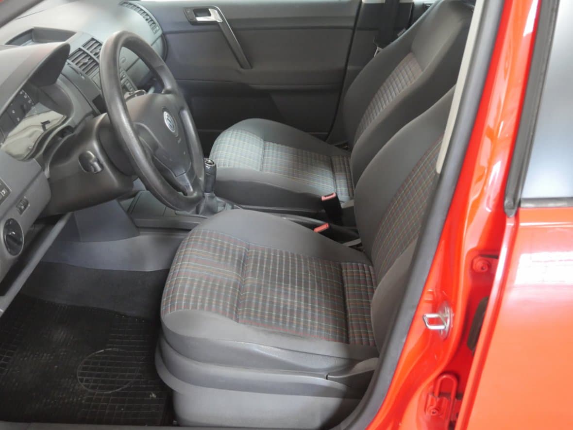 2009 Volkswagen POLO - 9