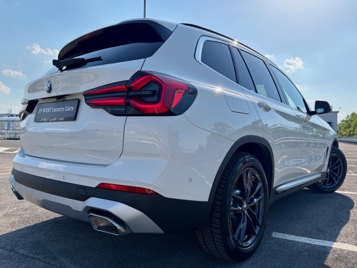 2023 BMW X3 - 11