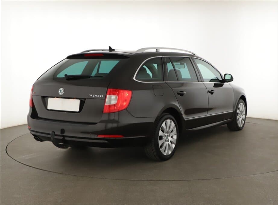 2012 Škoda SUPERB - 7