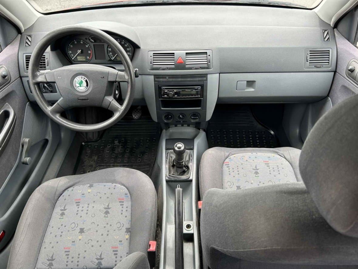 2002 Škoda FABIA - 15