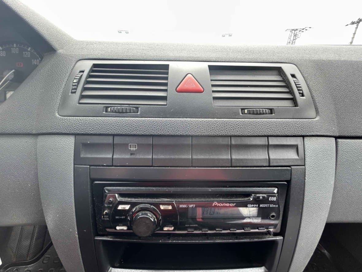 2002 Škoda FABIA - 27