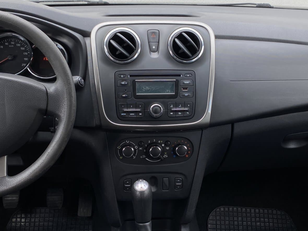 2014 Dacia LOGAN - 17