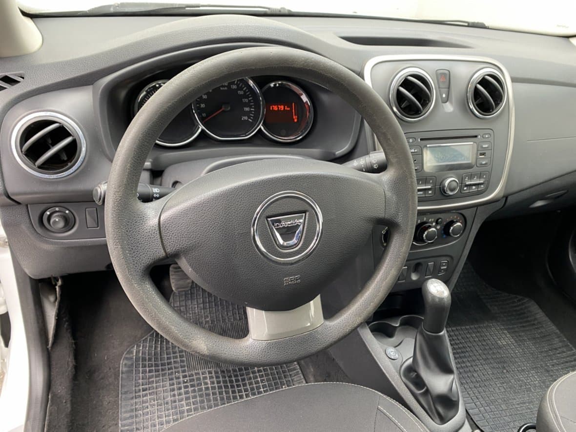 2014 Dacia LOGAN - 23