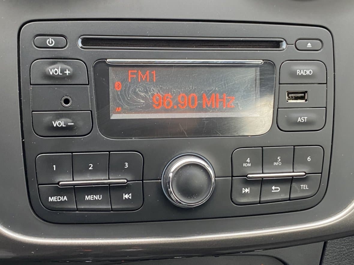 2014 Dacia LOGAN - 25