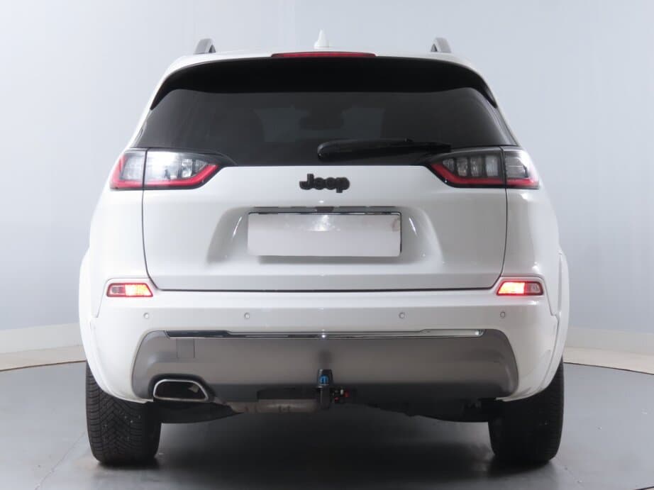 2019 Jeep CHEROKEE - 6