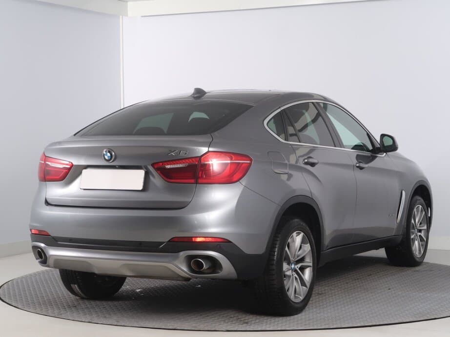 2016 BMW X6 - 7