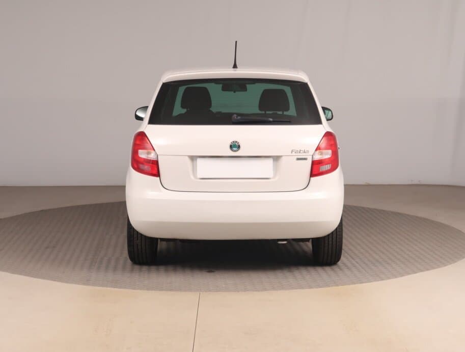 2012 Škoda FABIA - 6