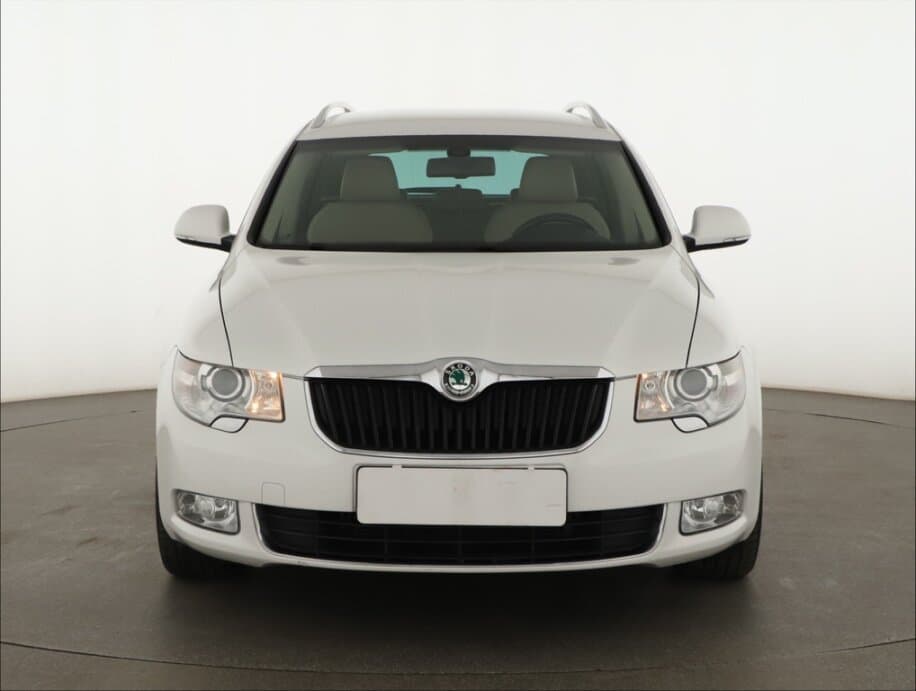 2011 Škoda SUPERB - 2
